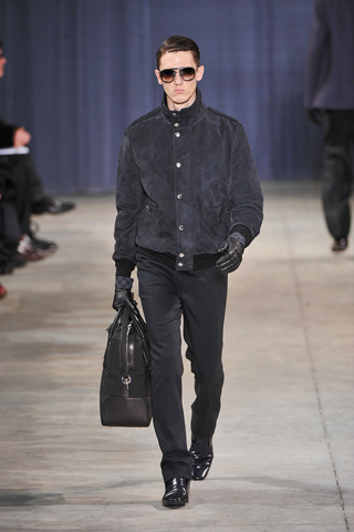 Louis Vuitton / - 2009-2010